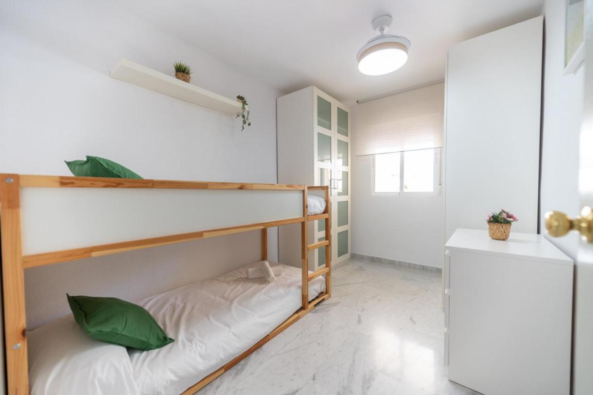 Calabahia Cala Del Moral Apartment *